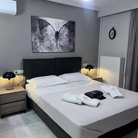 Ionian Hospitality ακταια 5 アパート *
