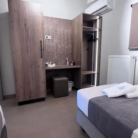 Ionian Hospitality ακταια 5 ニキアナ