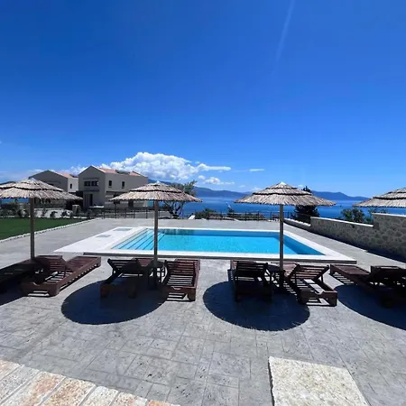 Ionian Hospitality ακταια 5 * ニキアナ